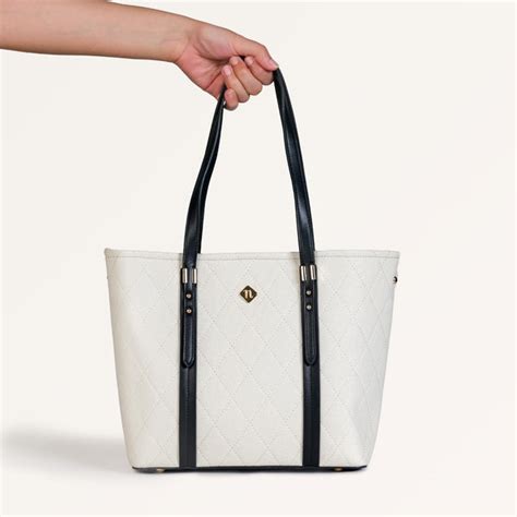 Luma Classic Tote Bag Online - Premium Tote Bag | Nestasia