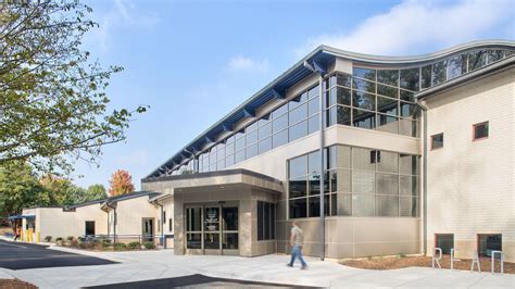 Charlotte-Mecklenburg Library, North County Regional Branch - McMillan ...