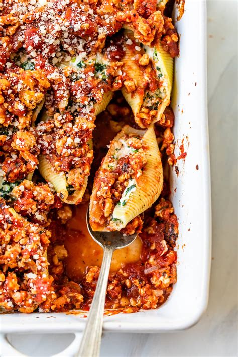 Stuffed Shells with Meat Sauce - Recipe Chronicle