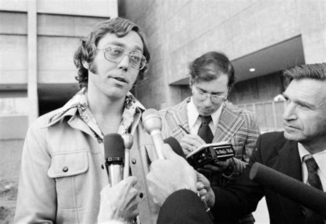 Ex-Army officer who killed wife, kids in ‘Fatal Vision’ case wants to ...