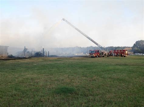 More than 20 horses believed lost in fire near Louisiana Downs