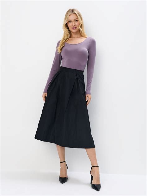 Midi suknja Boja crno - MOHITO - 226CY-99X