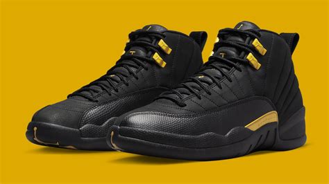 12 jordans black and gold outlet
