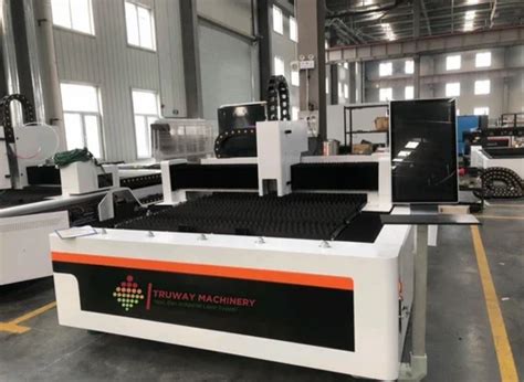 Fiber Metal Laser Cutting Machine - 1500W Metal Laser Cutting Machine ...