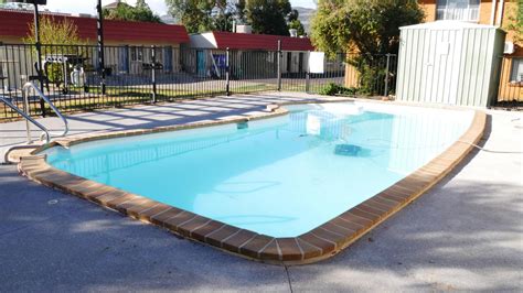 Poolside Queen Room - Our Rooms | Country Capital Motel, Tamworth