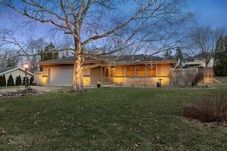 Greenfield WI Houses for Sale - Homes.com