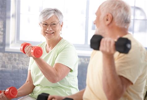 4 Effective Functional Fitness Exercises for Seniors