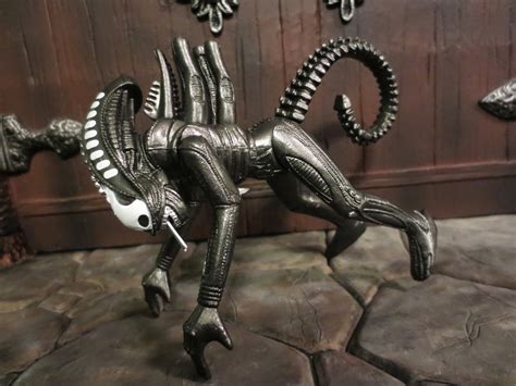 Alien Fish Action Figure 的图像结果