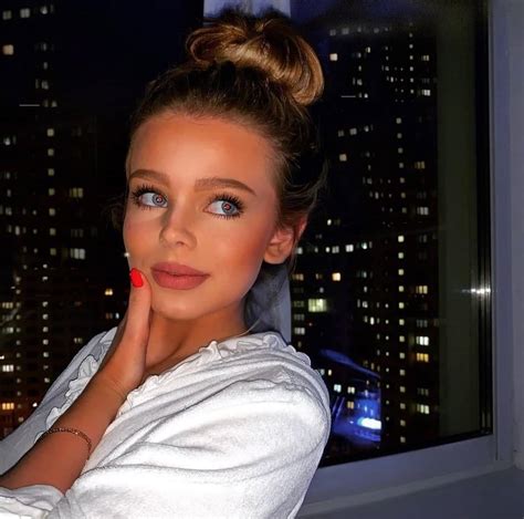 Zolotova Veronica image