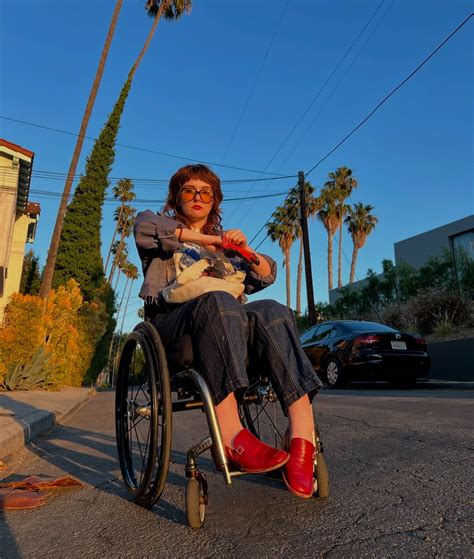 Jessy Yates (@jessyyates) • Instagram photos and videos