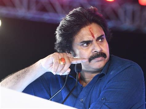 Pawan Kalyan condemns arrest of JSP leaders for Vizag airport incident ...