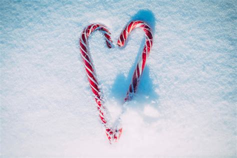 [100+] Candy Cane Backgrounds | Wallpapers.com