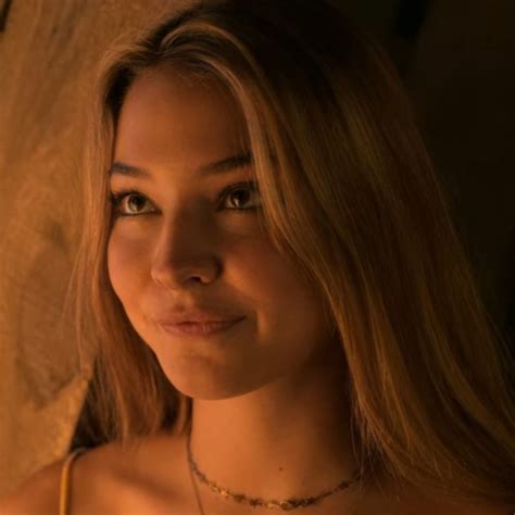 desc: sarah cameron icon tags: #OuterBanks #OuterBanks2021 #OBX # ...