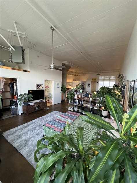 Open floor plan loft in an old Sears Roebuck building built in 1929 : r ...