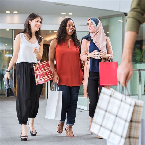 4 Indian students jailed in Singapore for shoplifting apparel worth ...