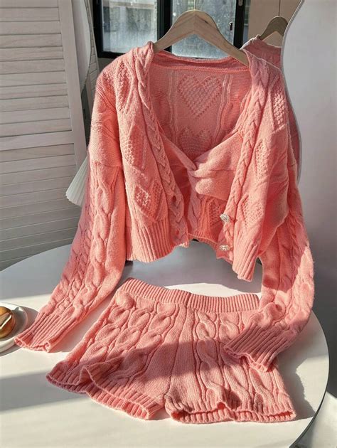 GlowEve Cable Knit Drop Shoulder Cardigan&Knit Shorts&Suspender Vest 3 ...