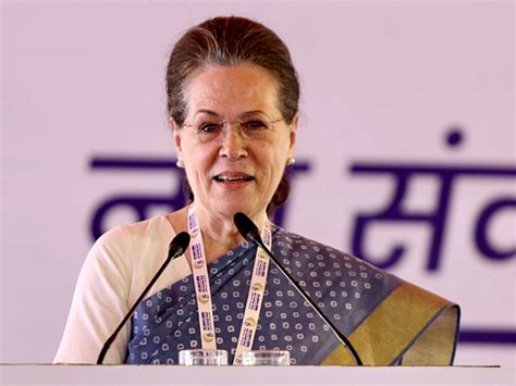 Sonia Gandhi hails Indian pluralism and diversity in her Independence ...