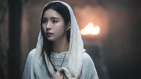 Shin Se-kyung net worth: How the K-drama star spends her fortune