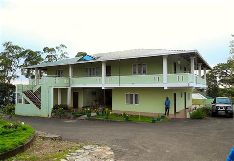 STAR TEA ESTATE BUNGALOW (Valparai, Tamil Nadu) - Guesthouse Reviews ...