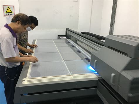 【彩印设备】工业级中型uv打印机 高落差 装饰画1313平板打印机-阿里巴巴