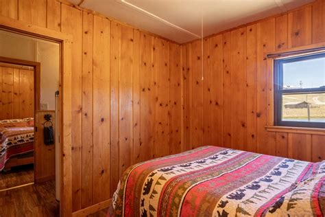 Cabin 18 – Taylor Park Trading Post