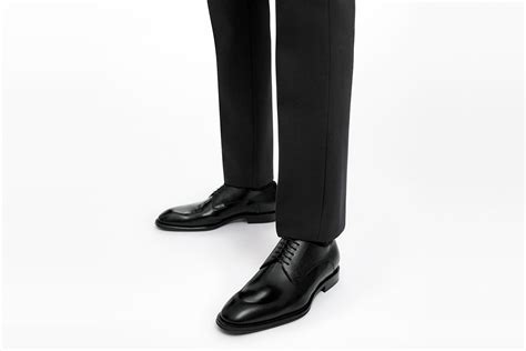 Different Ways to Wear Derby Shoes for Men - Suits Expert