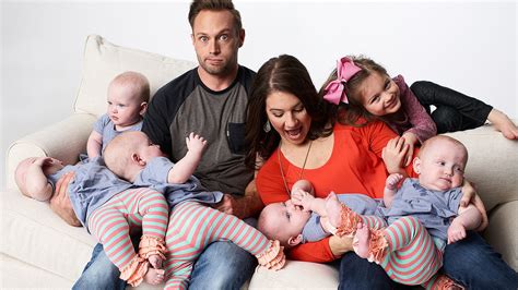 OutDaughtered - Season 6 episode 1 - Watch your favourite TV-Series now