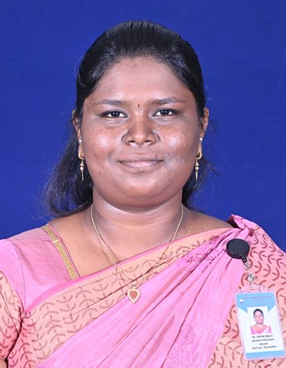HOLY CROSS COLLEGE - TRICHY