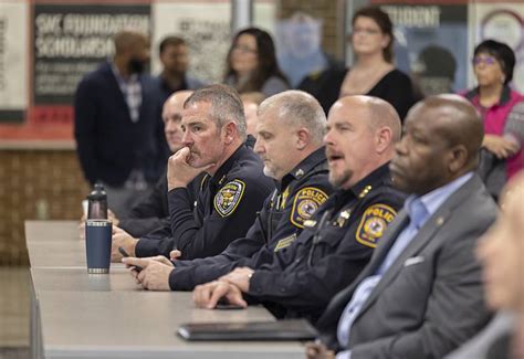 Sauk Valley Community College police academy aims to keep officers ...