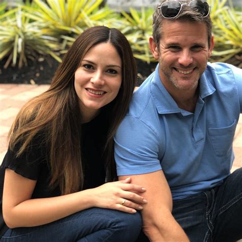 Who is Adam Kinzinger's wife, Sofia Boza-Holman? | The US Sun