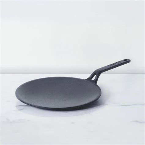 Buy MEYER Cast Iron Curved Tawa - 26 cm from Meyer at just INR 2975.0