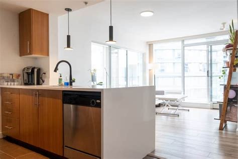 2 Bdr+ 2 Bth Condo in Downtown Vancouver w/ View - Condominiums for ...