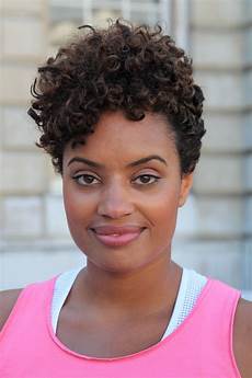 Black Curly Hairstyles by Curly Hairstyles For Black 20 Easy Stylish Black Curly Hairstyles