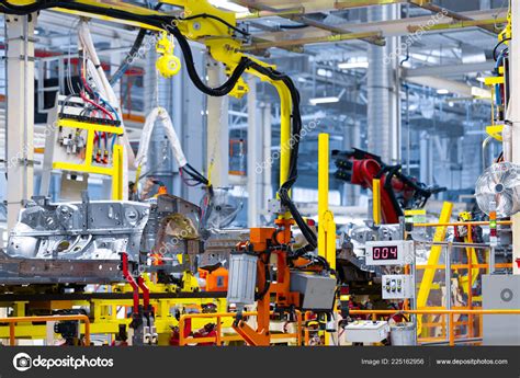 Car Assembly Line Process 的图像结果