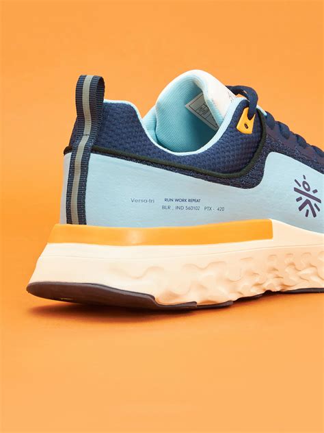 Buy cult Versa Maze Men Running Shoes - Clay/Aqua Online in India ...