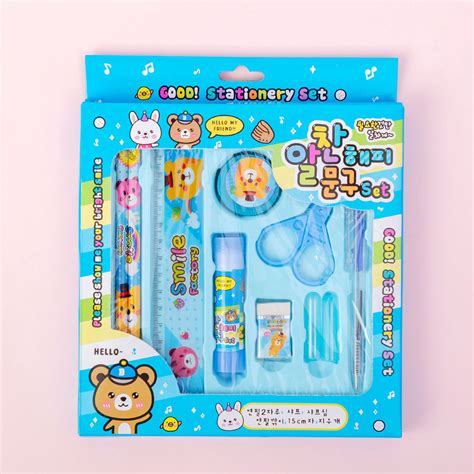 School Stationery Set 的图像结果