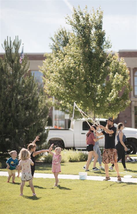 Redmond Farmers Market | Visit Central Oregon