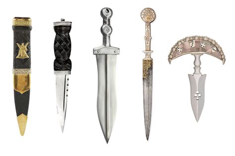 Types of Daggers – Styles, Designs, and Blades with Pictures