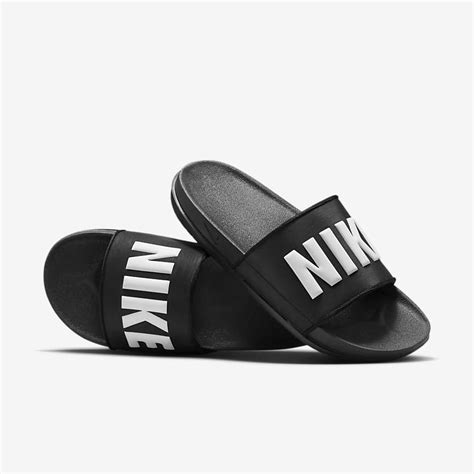Nike Offcourt Men's Slides. Nike IN