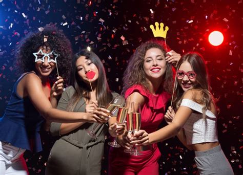 Photo Booth in Goa, Beach Weddings & 360 Video Booths in Goa - Bilimbe