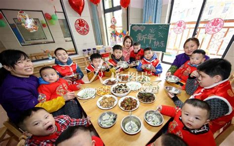 安徽滁州：儿童福利院“年味浓”-人民图片网