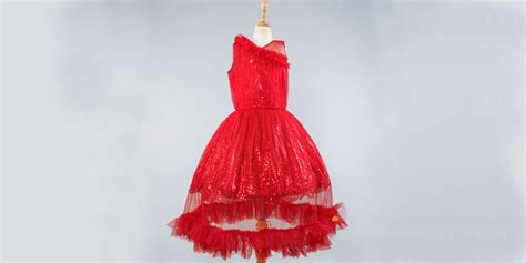 Top 5 Stunning Girlish Gowns for Girls – Mumkins