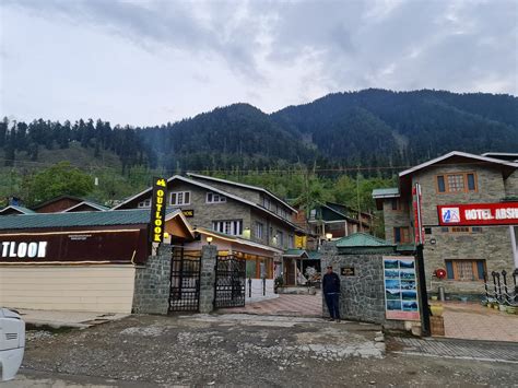 HOTEL OUTLOOK (Pahalgam, Kashmir) - Hotel Reviews, Photos, Rate ...