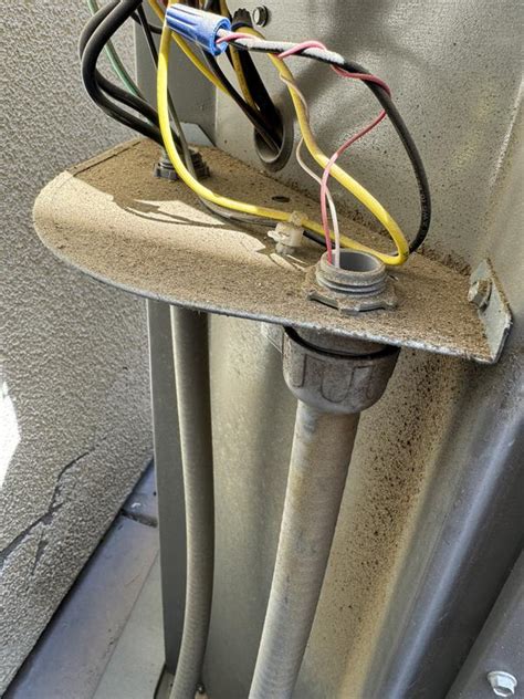 Southwire 1/2-in Schedule 40 Liquid tight Plastic Screw-in Connector ...