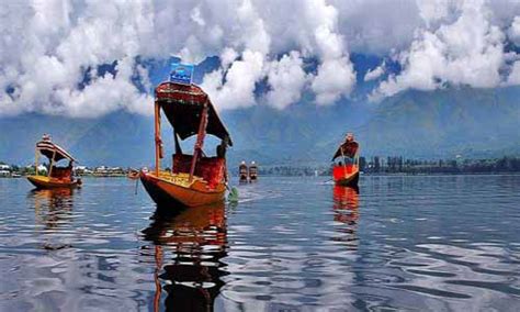 Kashmir Honeymoon Tour Package - Honeymoon Tour Packages In Delhi ...