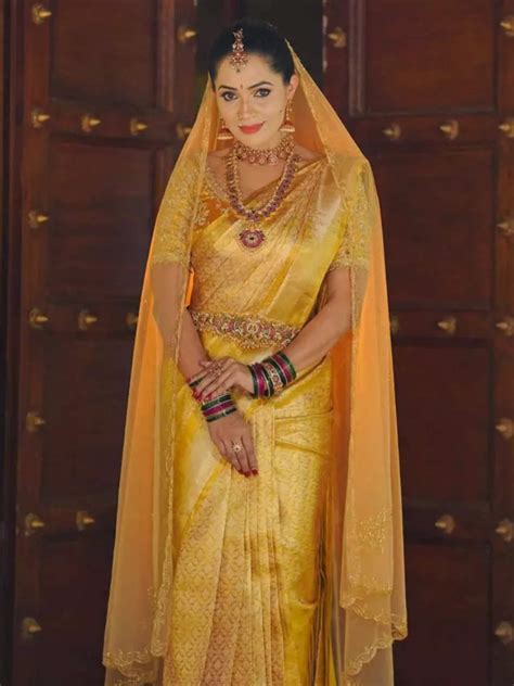 Get inspired by Shobha Shetty's bridal saree | Times of India