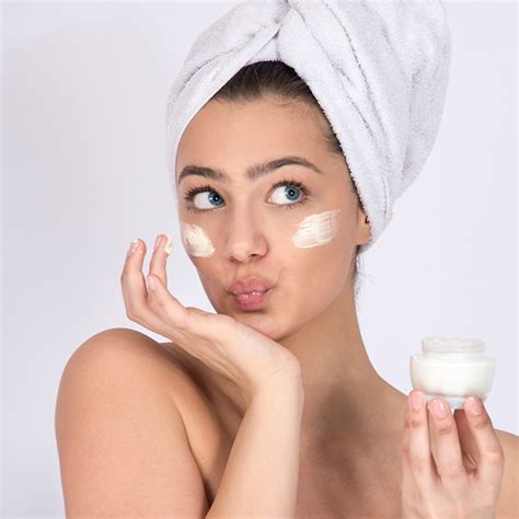 Moisturizers in Clinical Practice: Applications for Inflammatory Skin ...