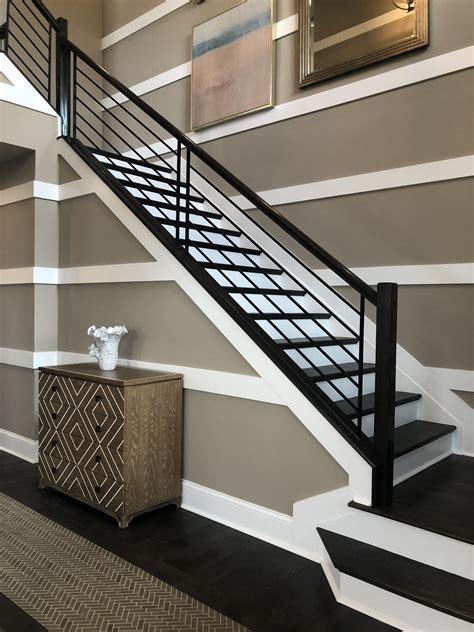 Top Metal Stair Railing Horizontal Ideas | Stair Designs