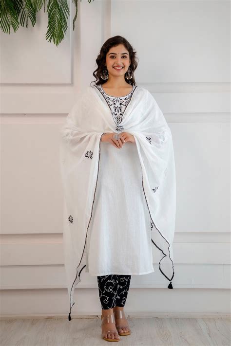 White & Black Suit Set – Disha Dakshin