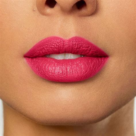 Rouge Essentiel Silky Creme Lipstick • Ultime